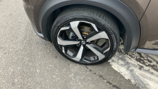 Nissan Juke 1.0 DiG-T 114 Tekna 5dr Petrol Hatchback